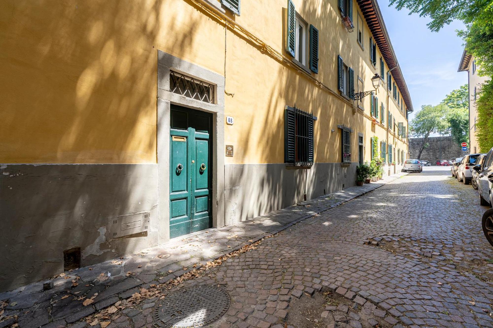 Lovely Apartment 10 Min Dal Centro E Piazzale Michelangelo Флоренция Екстериор снимка